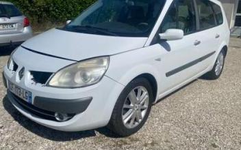 Renault grand scenic ii Ambarès-et-Lagrave