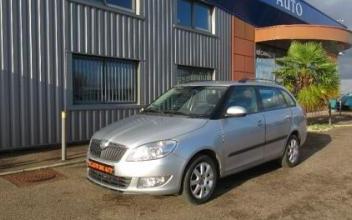 Skoda fabia Saint-Parres-aux-Tertres