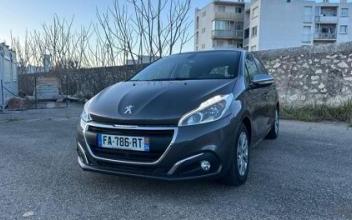 Peugeot 208 Plan-de-Cuques