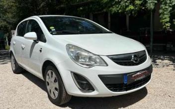 Opel corsa Pertuis