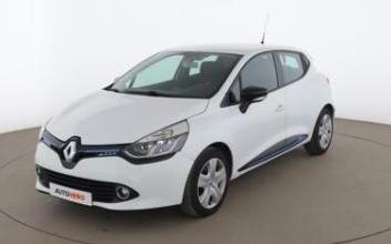 Renault clio Issy-les-Moulineaux