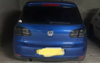Volkswagen Golf Paris