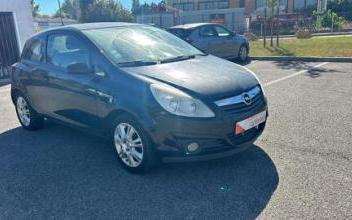 Opel corsa Salon-de-Provence