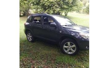 Toyota rav 4 Saint-Martin-d'Auxigny