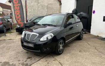 Lancia ypsilon Fresneaux-Montchevreuil