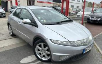 Honda civic Pierrelaye