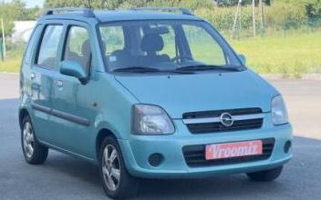 Opel agila Saint-Quentin-sur-le-Homme