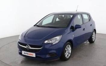 Opel corsa Issy-les-Moulineaux