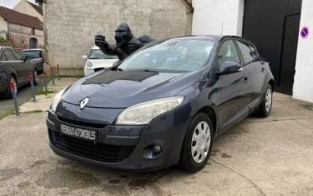 Renault megane iii Fresneaux-Montchevreuil