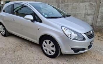 Opel corsa Courbevoie