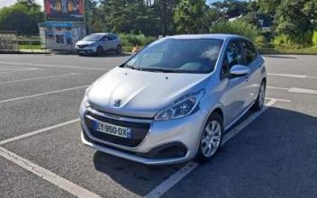 Peugeot 208 Erdeven