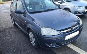 Opel corsa Coignières