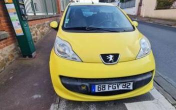 Peugeot 107 Issy-les-Moulineaux