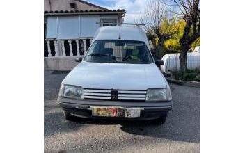 Peugeot 205 Cannes