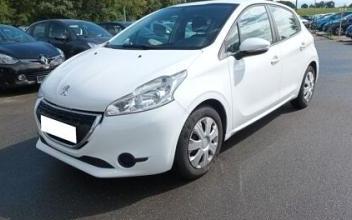 Peugeot 208 Châtillon-en-Vendelais