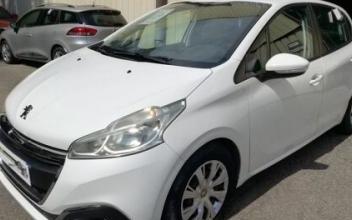 Peugeot 208 Saint-Jeannet