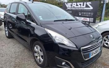 Peugeot 5008 Sainte-Luce-sur-Loire