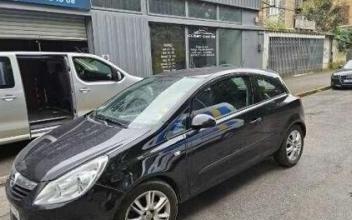 Opel corsa Le-Cannet