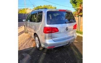 Volkswagen touran Carignan-de-Bordeaux