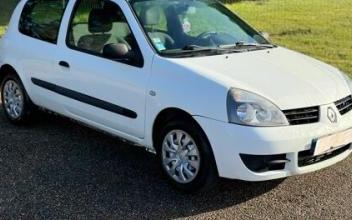 Renault clio Meung-sur-Loire