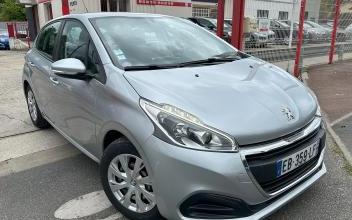 Peugeot 208 Pierrelaye