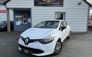 Renault clio La-Richardais