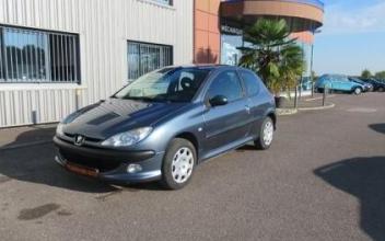 Peugeot 206 Saint-Parres-aux-Tertres