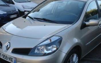 Renault clio iii Houilles