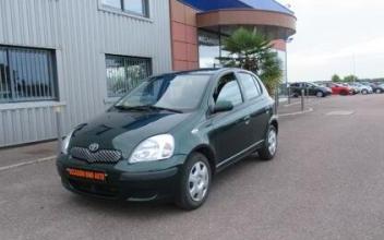 Toyota yaris Saint-Parres-aux-Tertres