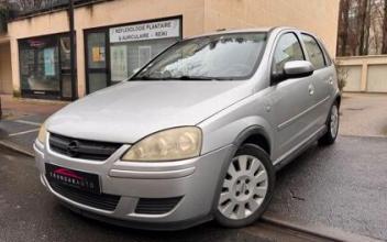 Opel corsa Saint-Maur-des-Fossés