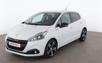 Peugeot 208 Issy-les-Moulineaux