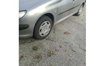 Peugeot 206 Bruay-la-Buissière