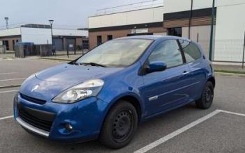 Renault clio iii Saint-Louis