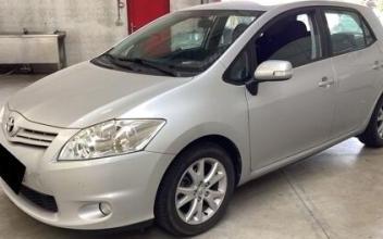 Toyota auris Salaise-sur-Sanne