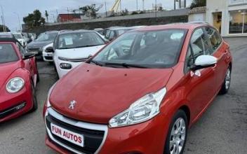 Peugeot 208 Orange