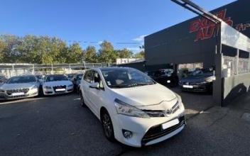 Toyota verso Nîmes