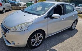 Peugeot 208 Vedène