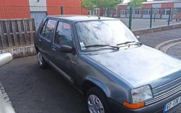 Renault super 5 Joué-lès-Tours