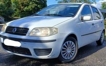 Fiat punto Le-Bourget-du-Lac