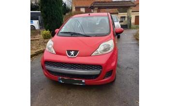 Peugeot 107 Estrée-Blanche