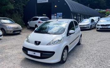 Peugeot 107 Sathonay-Camp