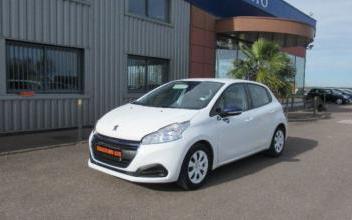 Peugeot 208 Saint-Parres-aux-Tertres