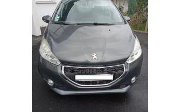 Peugeot 208 Ustaritz