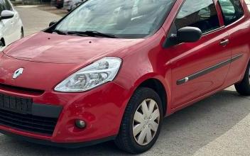 RENAULT Clio III Bennecourt