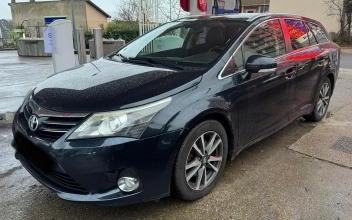 Toyota Avensis Houilles